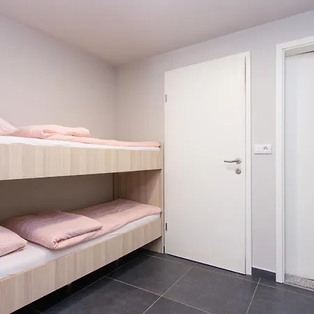 Feliciano Apartment