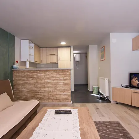 Apartment Feliciano *