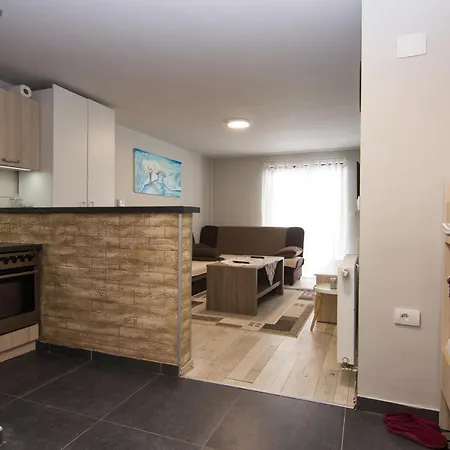 Feliciano Apartment