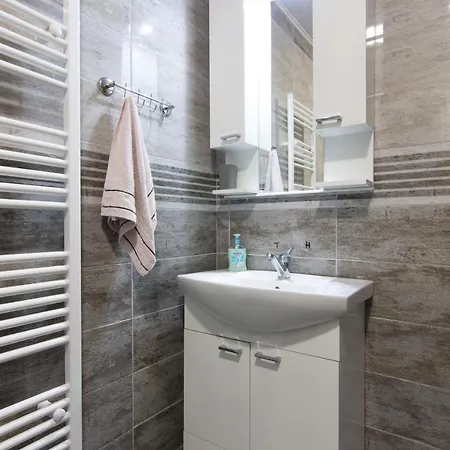 Apartment Feliciano *