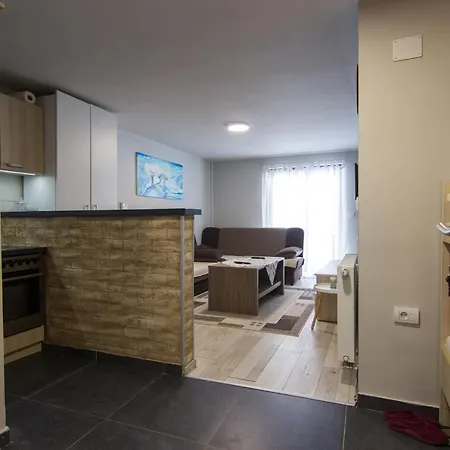 Feliciano Apartment *